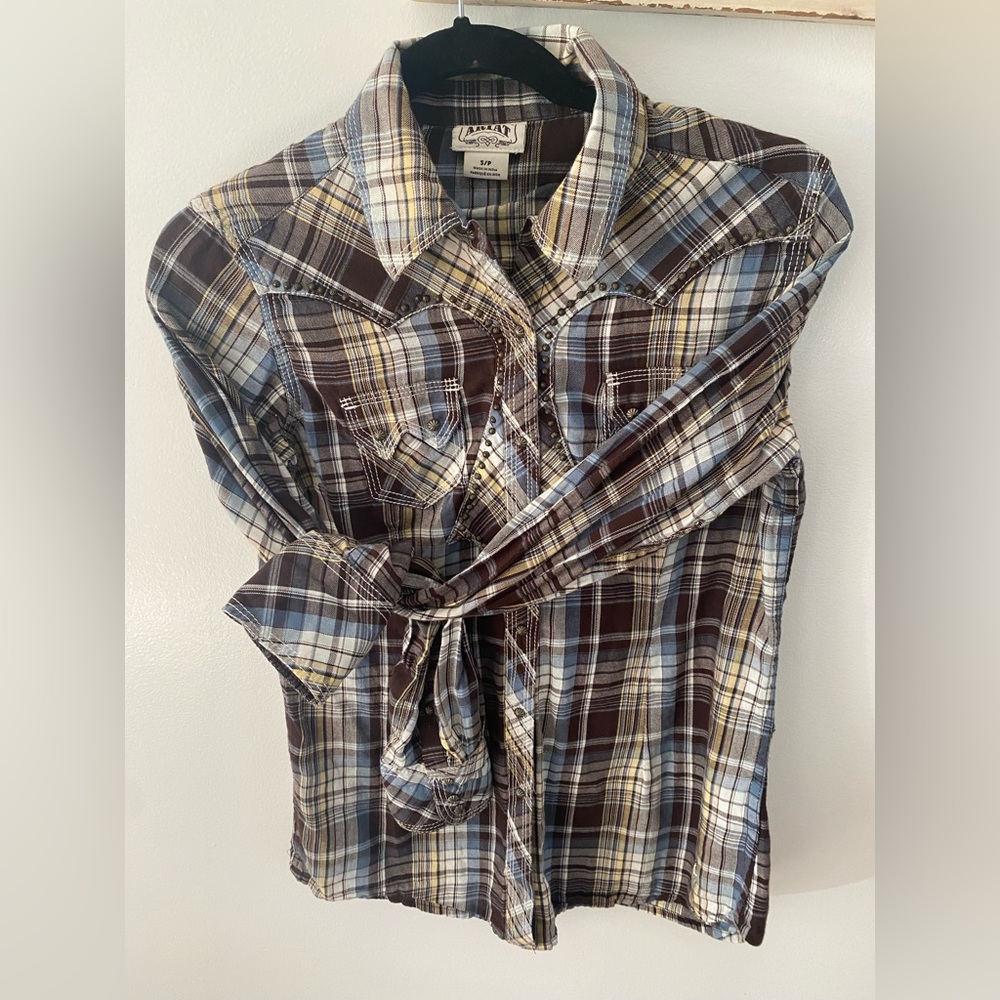Ariat Button Down Women’s Shirt